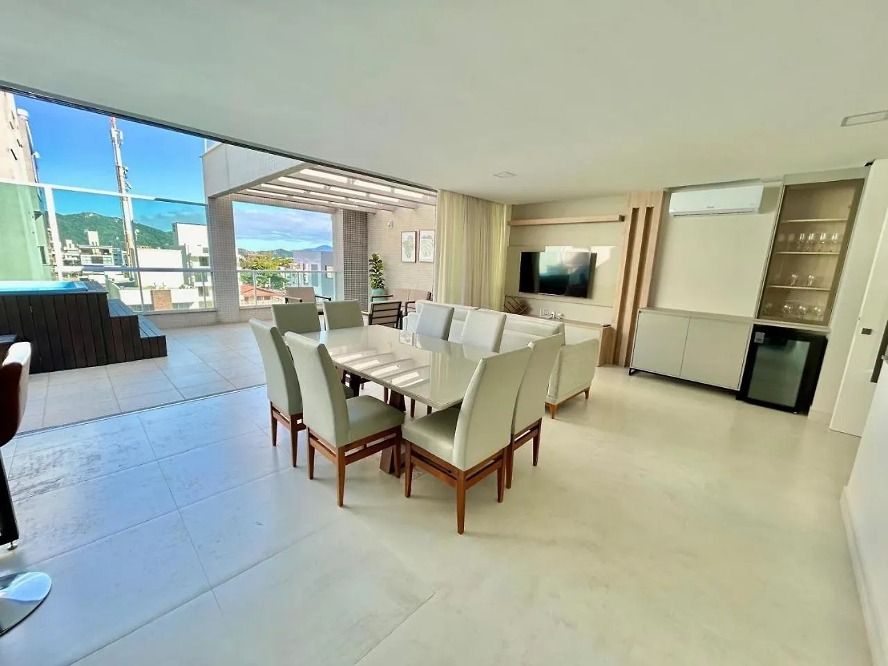 דירה בומבינאס Ansnegocios Apto Duplex Praia Mariscal 306 Bayside
